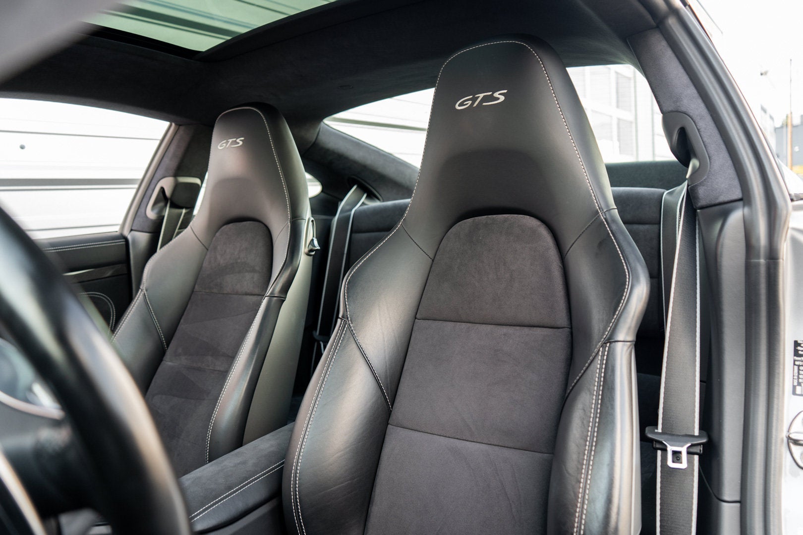 2016 Porsche 911 Carrera GTS