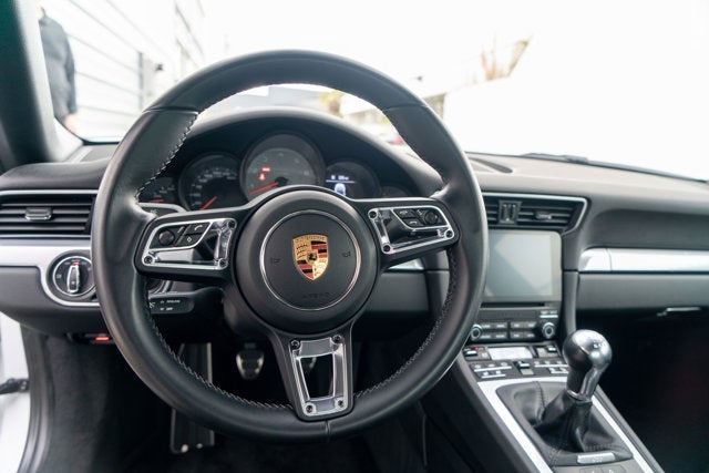 2017 Porsche 911 Carrera S