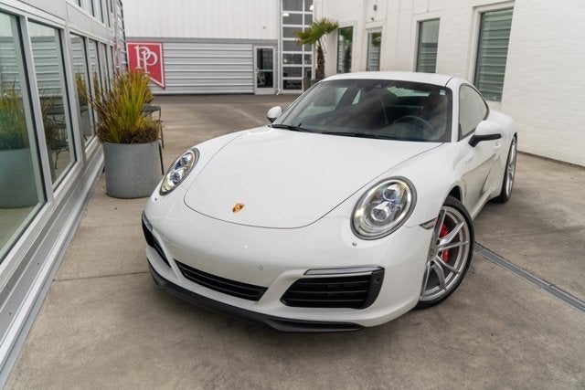 2017 Porsche 911 Carrera S