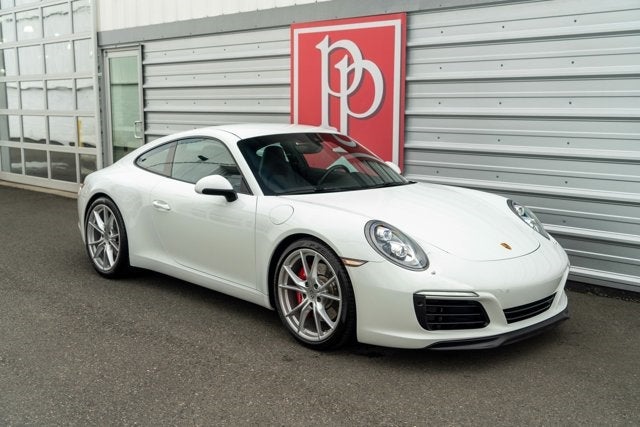 2017 Porsche 911 Carrera S