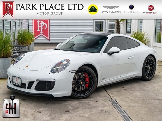 2017 Porsche 911 Carrera GTS