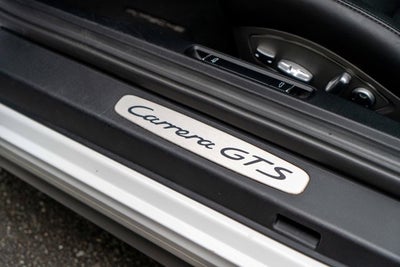 2017 Porsche 911 Carrera GTS