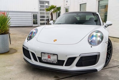2017 Porsche 911 Carrera GTS