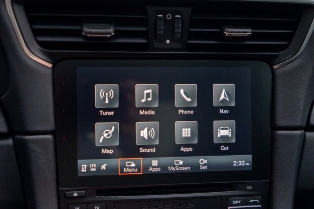 2017 Porsche 911 Carrera GTS