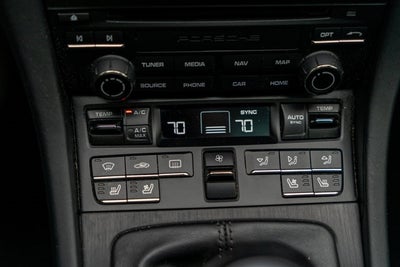 2017 Porsche 911 Carrera GTS