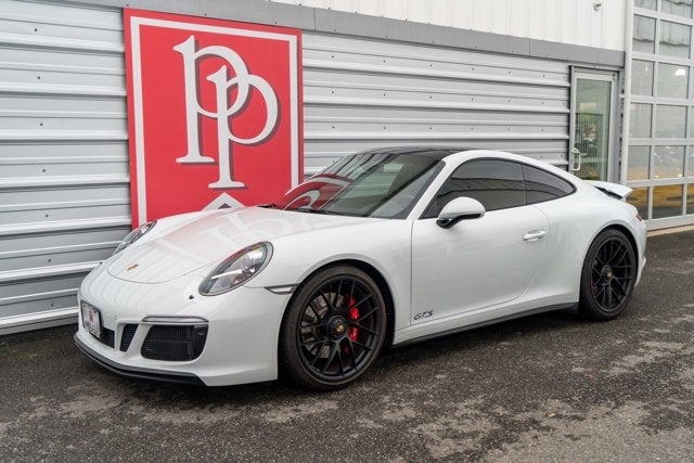 2017 Porsche 911 Carrera GTS