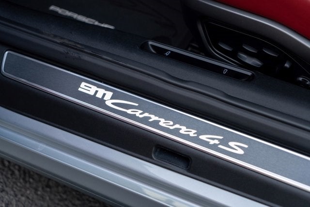 2020 Porsche 911 Carrera 4S