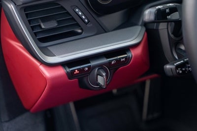 2020 Porsche 911 Carrera 4S