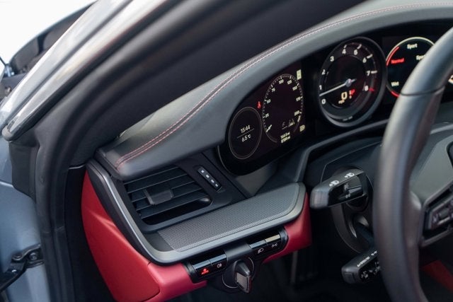 2020 Porsche 911 Carrera 4S