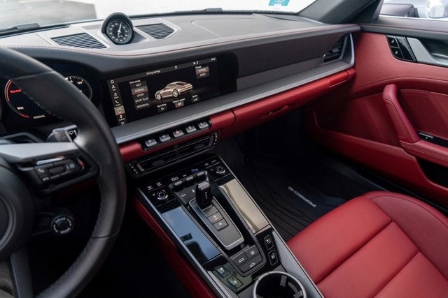 2020 Porsche 911 Carrera 4S