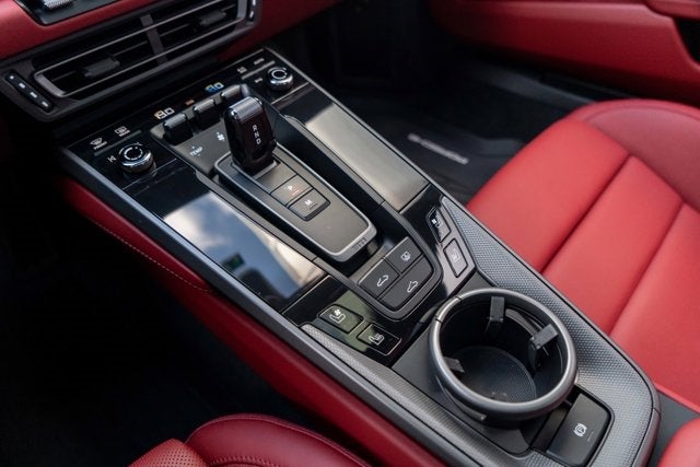 2020 Porsche 911 Carrera 4S