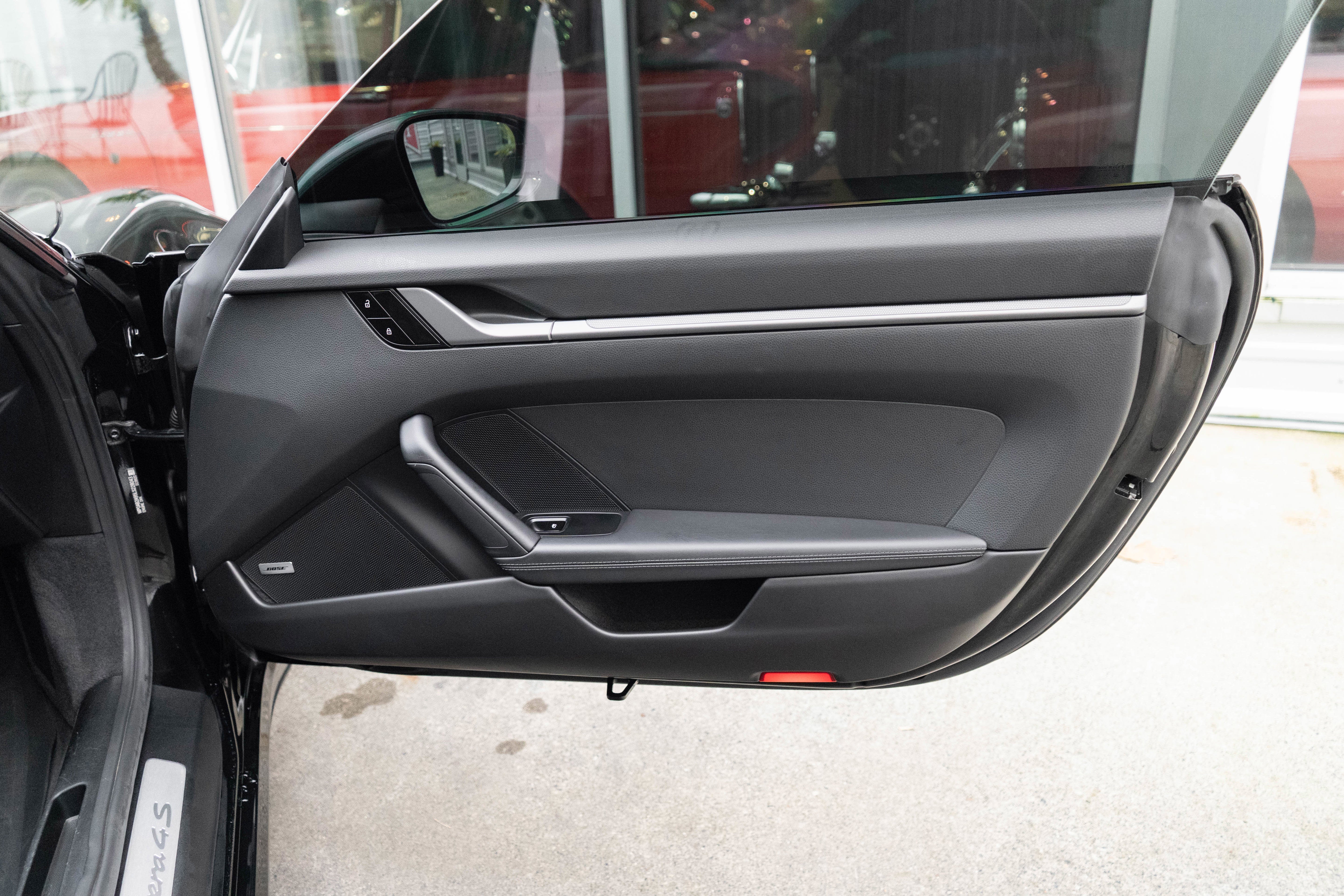 2020 Porsche 911 Carrera 4S