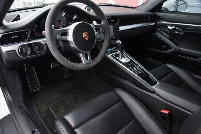 2013 Porsche 911 Carrera 4S Coupe