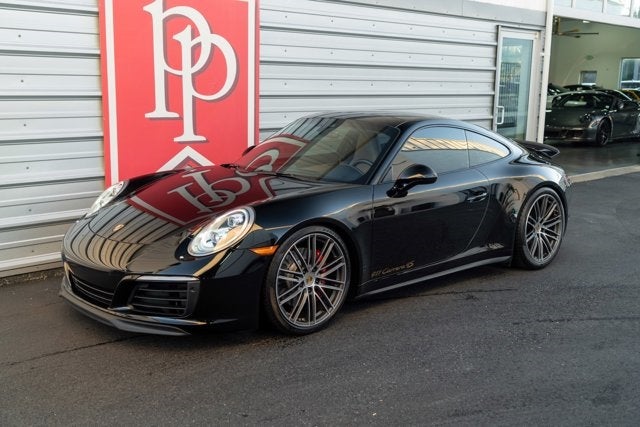 2017 Porsche 911 Carrera 4S