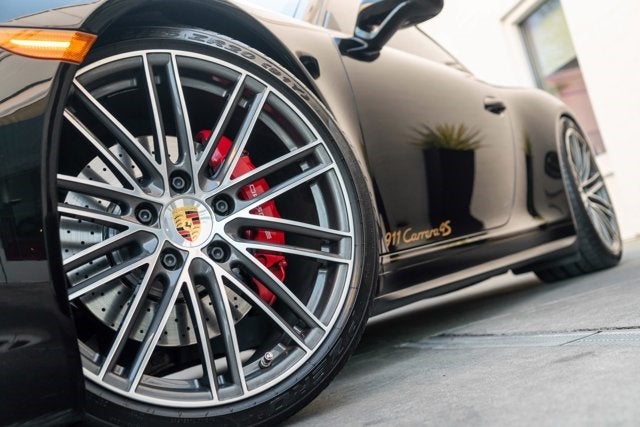 2017 Porsche 911 Carrera 4S