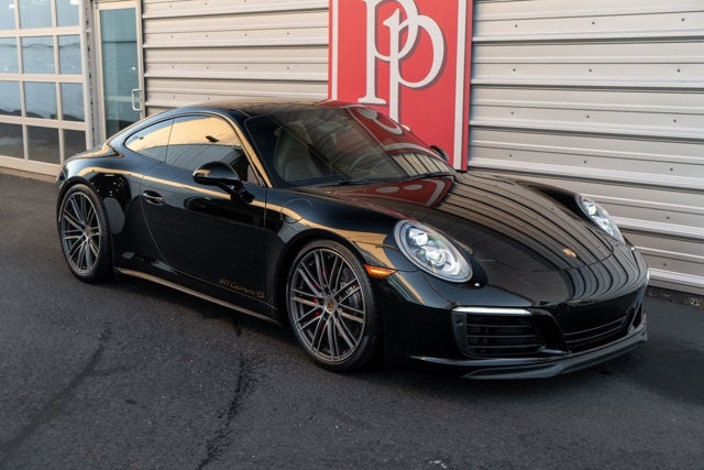 2017 Porsche 911 Carrera 4S