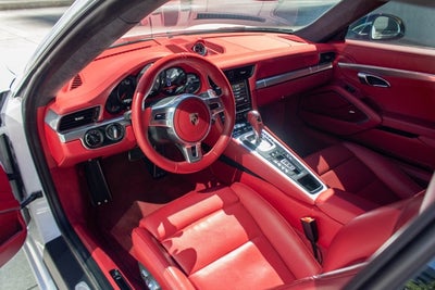 2014 Porsche 911 Carrera 4S