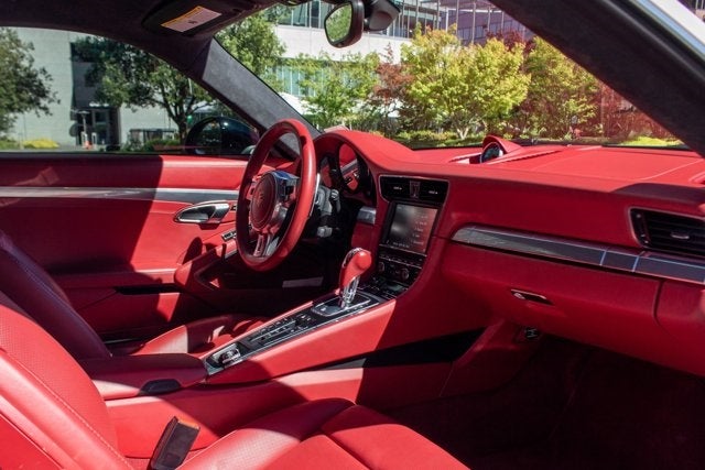 2014 Porsche 911 Carrera 4S