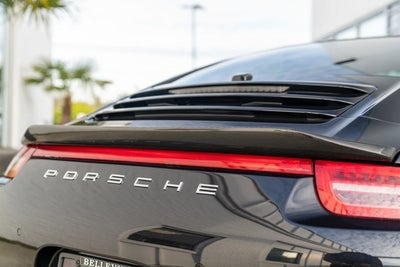 2014 Porsche 911 Carrera 4S Coupe