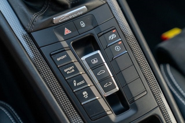 2015 Porsche 911 Carrera GTS