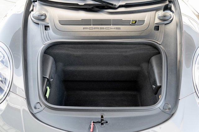 2017 Porsche 911 Carrera 4S