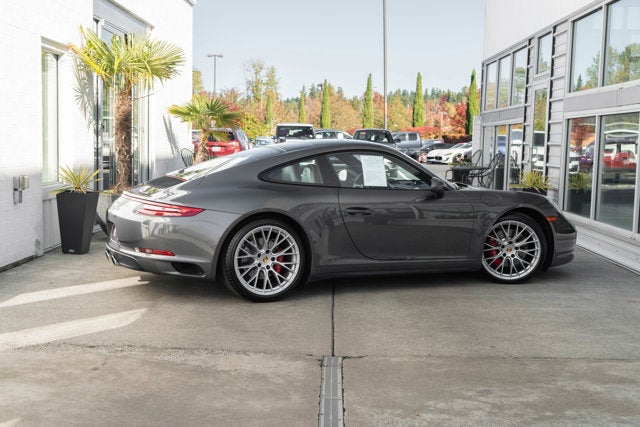 2017 Porsche 911 Carrera 4S