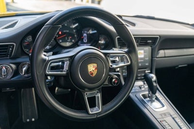 2018 Porsche 911 Carrera 4 GTS
