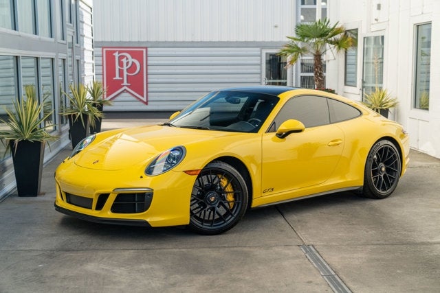 2018 Porsche 911 Carrera 4 GTS