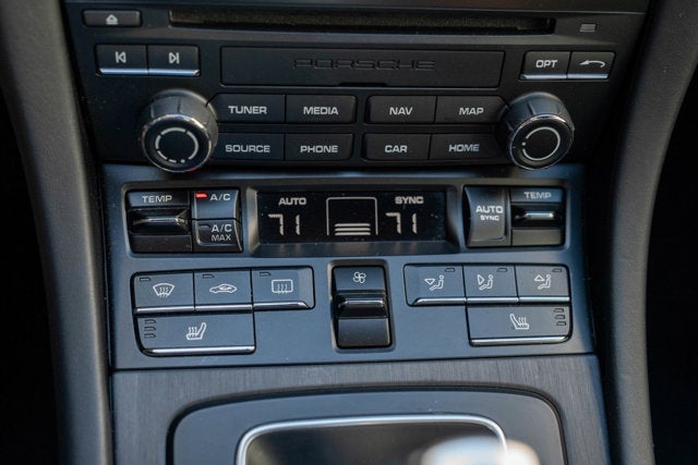 2018 Porsche 911 Carrera 4 GTS