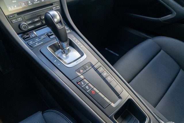 2018 Porsche 911 Carrera 4 GTS