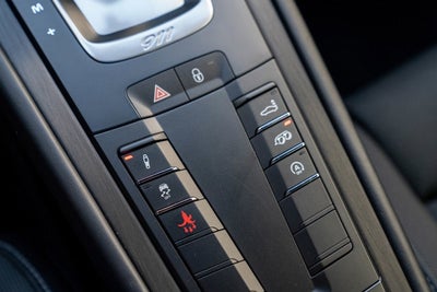 2018 Porsche 911 Carrera 4 GTS