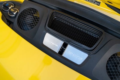 2018 Porsche 911 Carrera 4 GTS