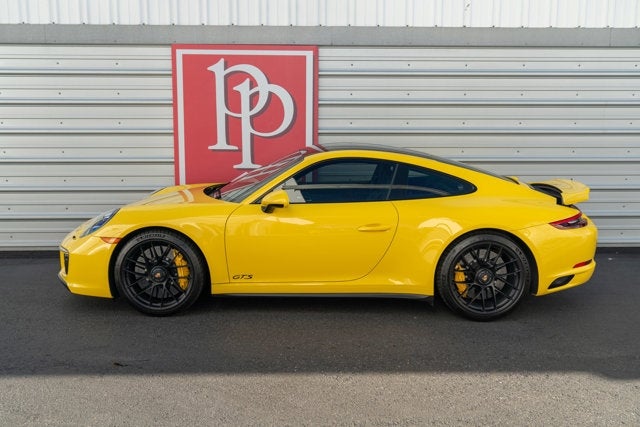 2018 Porsche 911 Carrera 4 GTS