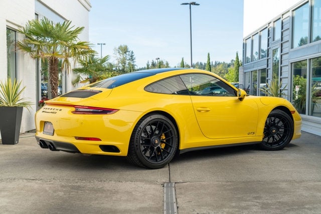 2018 Porsche 911 Carrera 4 GTS