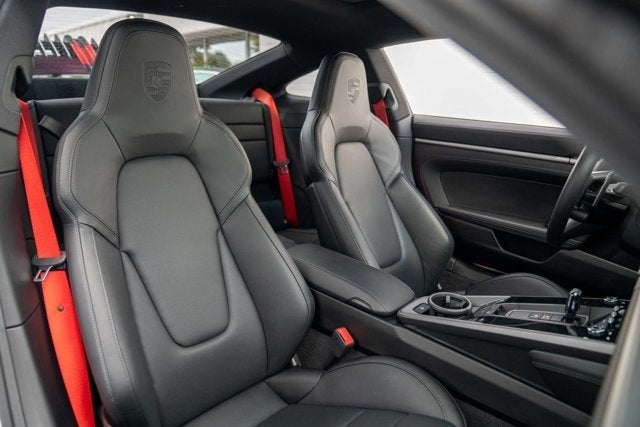 2020 Porsche 911 Carrera 4S