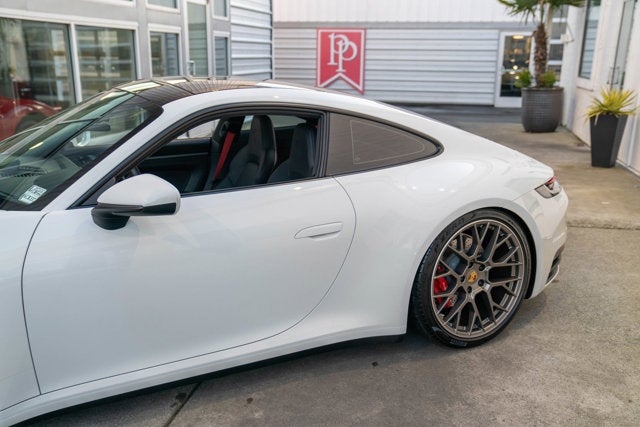 2020 Porsche 911 Carrera 4S