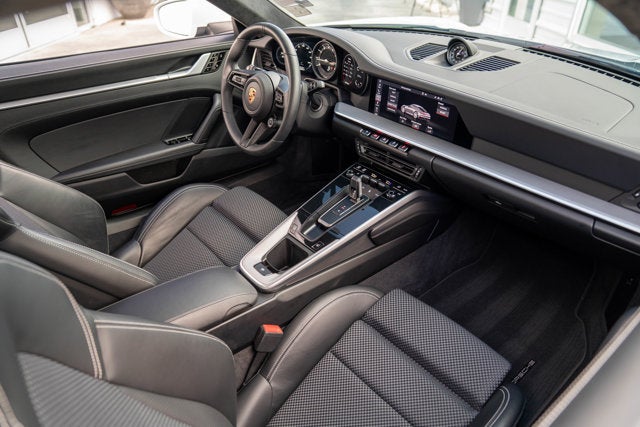 2020 Porsche 911 Carrera S