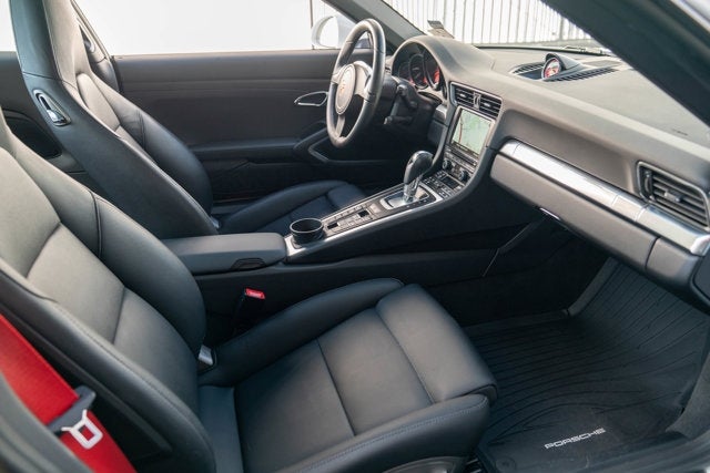 2014 Porsche 911 Carrera 4S