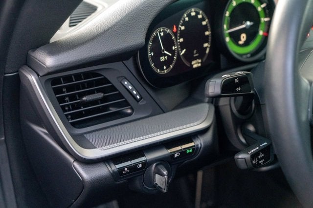 2020 Porsche 911 Carrera 4S