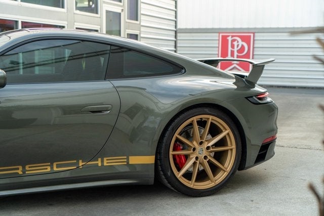 2020 Porsche 911 Carrera 4S