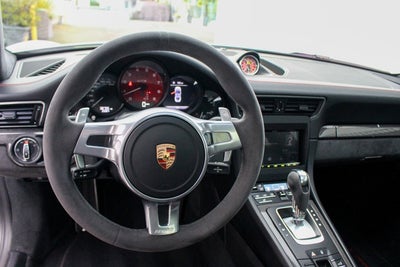 2015 Porsche 911 Carrera GTS