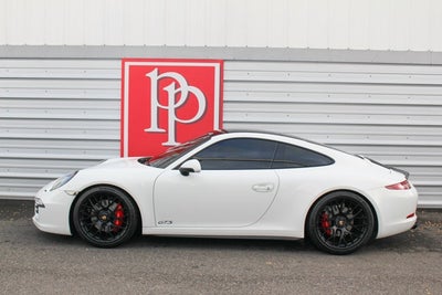 2015 Porsche 911 Carrera GTS