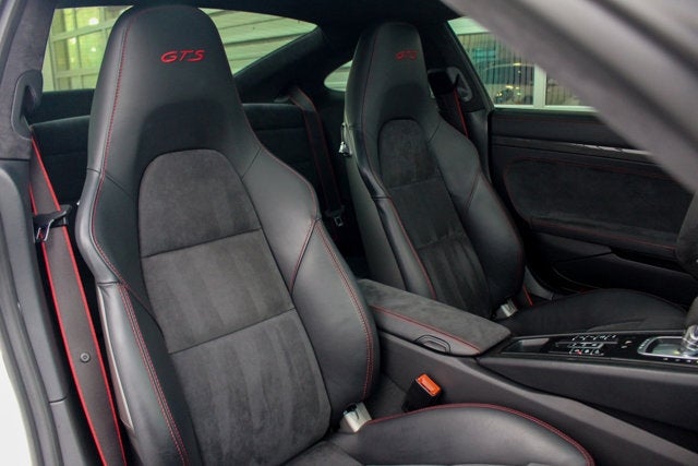 2015 Porsche 911 Carrera GTS