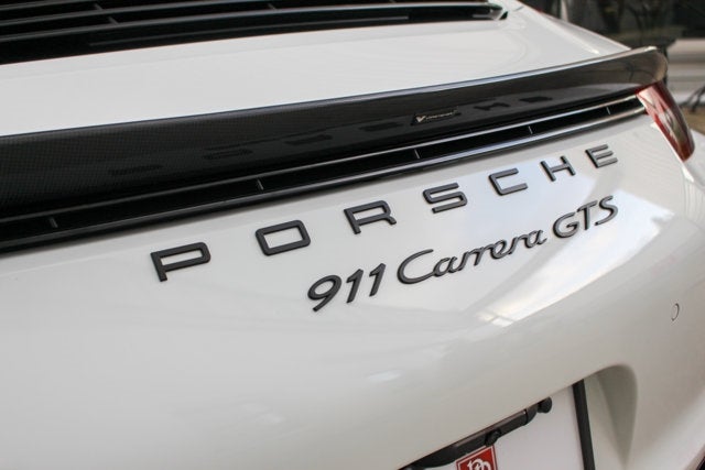 2015 Porsche 911 Carrera GTS