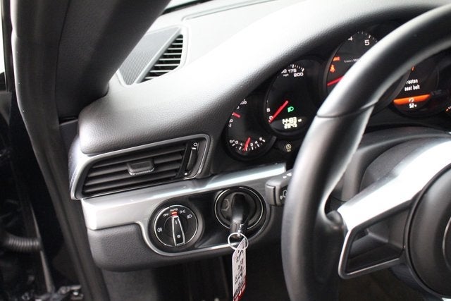 2017 Porsche 911 Carrera S