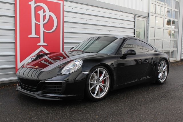 2017 Porsche 911 Carrera S
