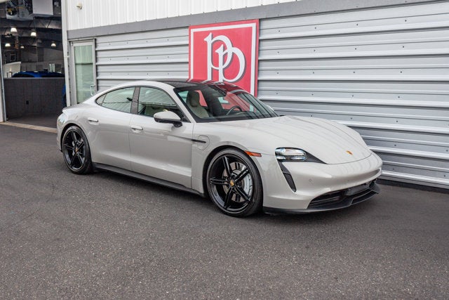 2022 Porsche Taycan 4S