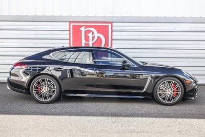 2015 Porsche Panamera Turbo
