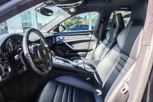2015 Porsche Panamera Turbo