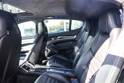 2015 Porsche Panamera Turbo
